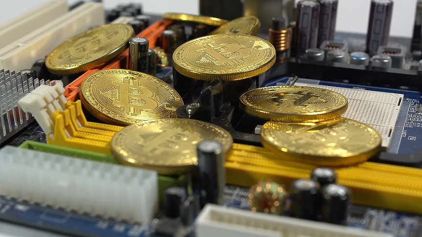 Златото и биткойнът трябваше да предпазват от инфлация. През 2022 г. това не се случва