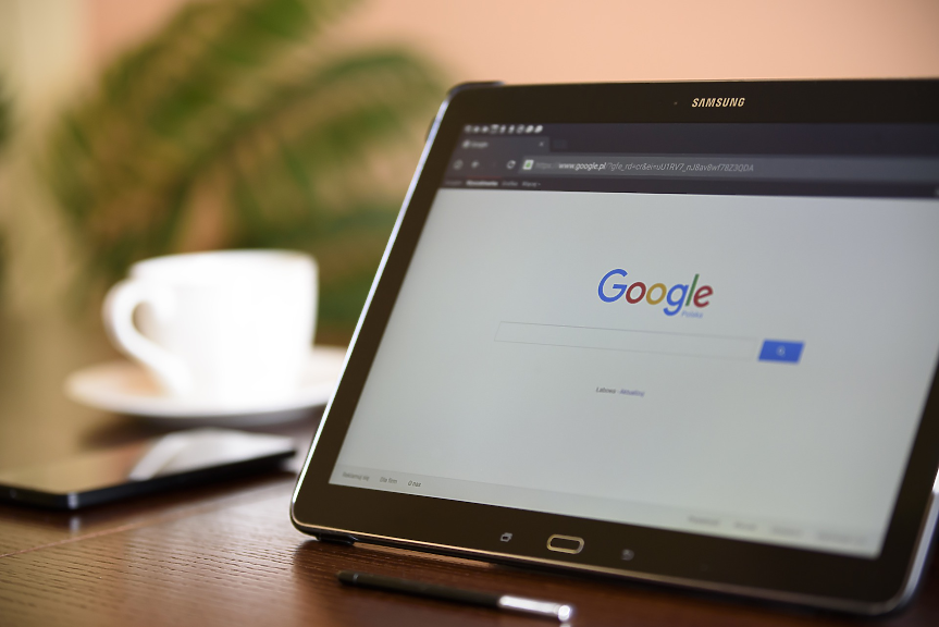 Google преведе погрешка четвърт милион долара на блогър