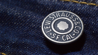 Продадоха дънки Levi's от 1880 г. за 87 хил. долара