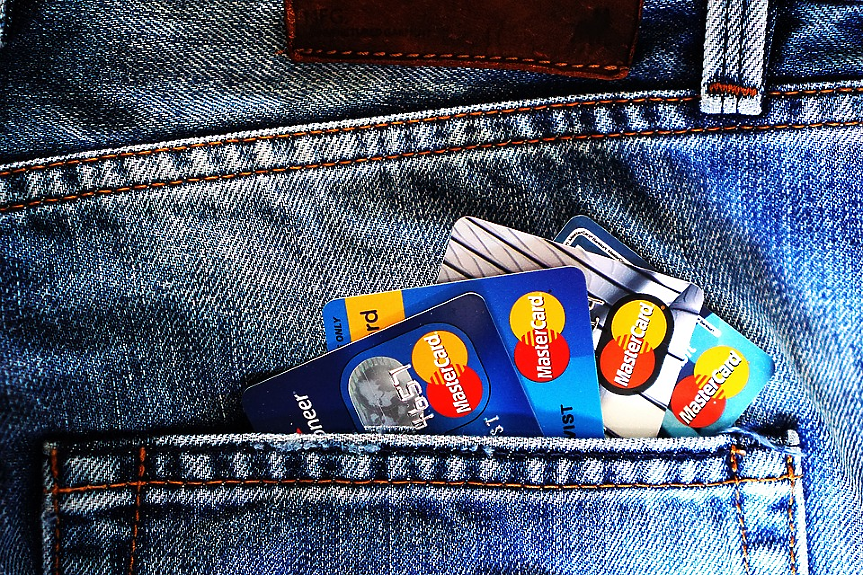 Mastercard ще помага на банките да предлагат търговия с криптовалути