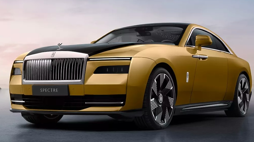 Rolls-Royce вече има стотици поръчки за новия си електрически модел