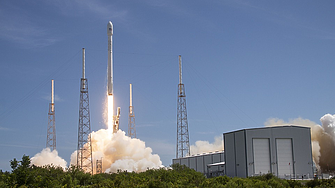 28.09.2008 г.: SpaceX успешно изстрелва първата частна космическа ракета в орбита