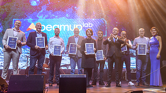  22 компании влизат в програмата за растеж на БФБ beamUp lab
