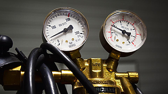47% по-евтин природен газ за ноември, парното няма да поскъпва