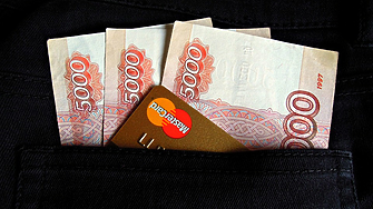 Доходите ни растат с 21.1%, а разходите - с 23.8 на сто