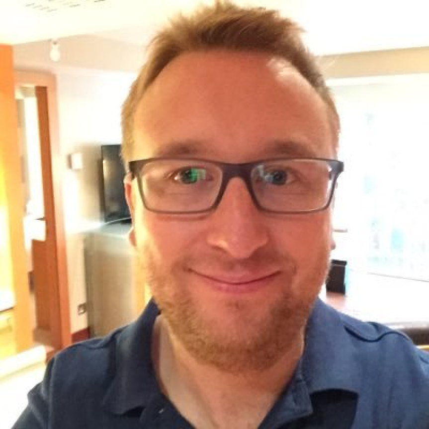 Той намали работата си двойно и увеличи продажбите на компанията си до над $12 млн.