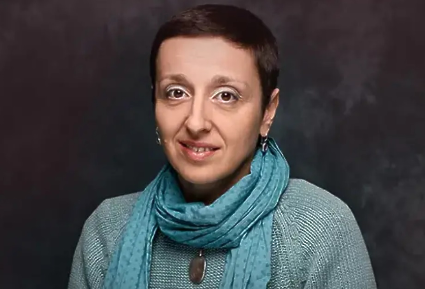 „Какво става, мадам? Къде е косата ти?” За рака, който зашлевява - един разказ на Йовка Йовчева