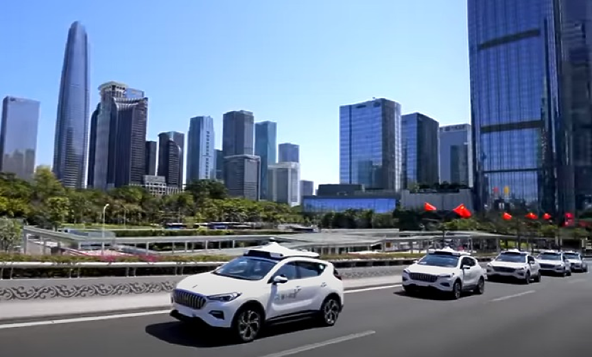 Baidu: Роботакситата ни конкурират услугите за споделени пътувания