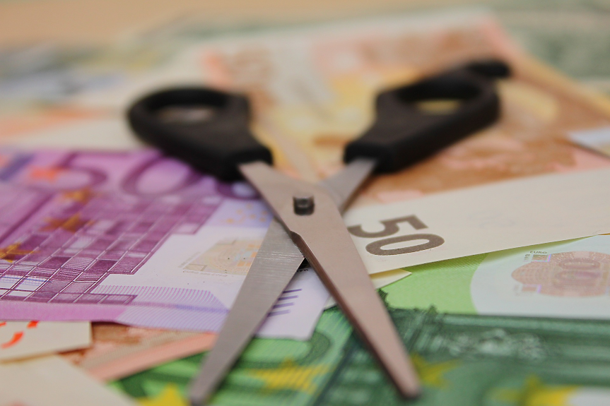 Инфлацията у нас със спад за втори пореден месец
