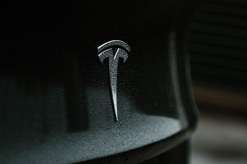 Трите най-големи пасивни фонда с повече акции на Tesla от Илон Мъск