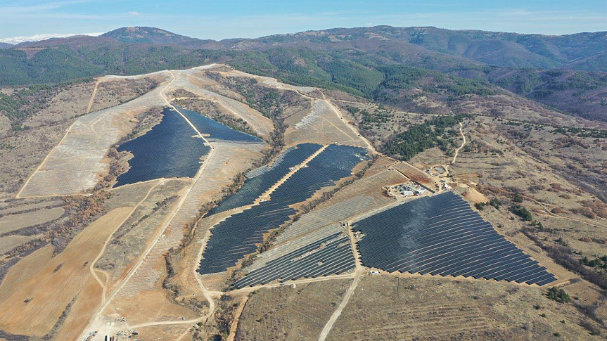 Yettel и CETIN България подписаха 10-годишен договор с Електрохолд за доставка на зелена енергия