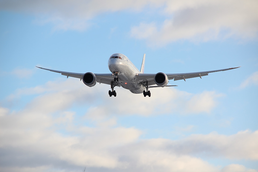 Boeing достави повече самолети от Airbus за първи път от 2018 г.