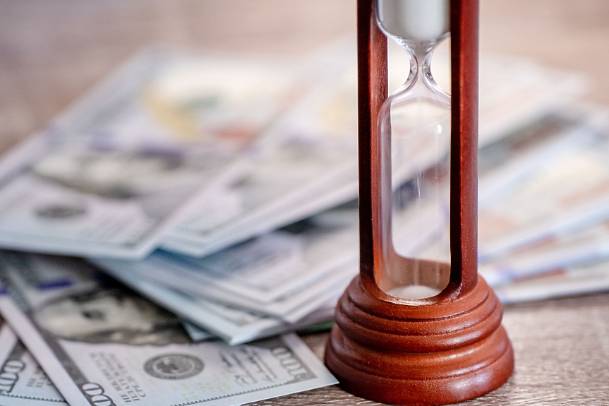 МВФ: Високите лихви правят банките уязвими
