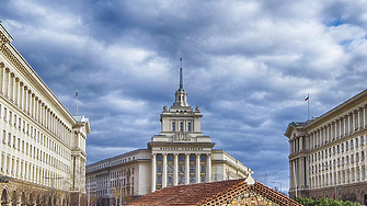 15.04.1957 г.: В София е открит ЦУМ