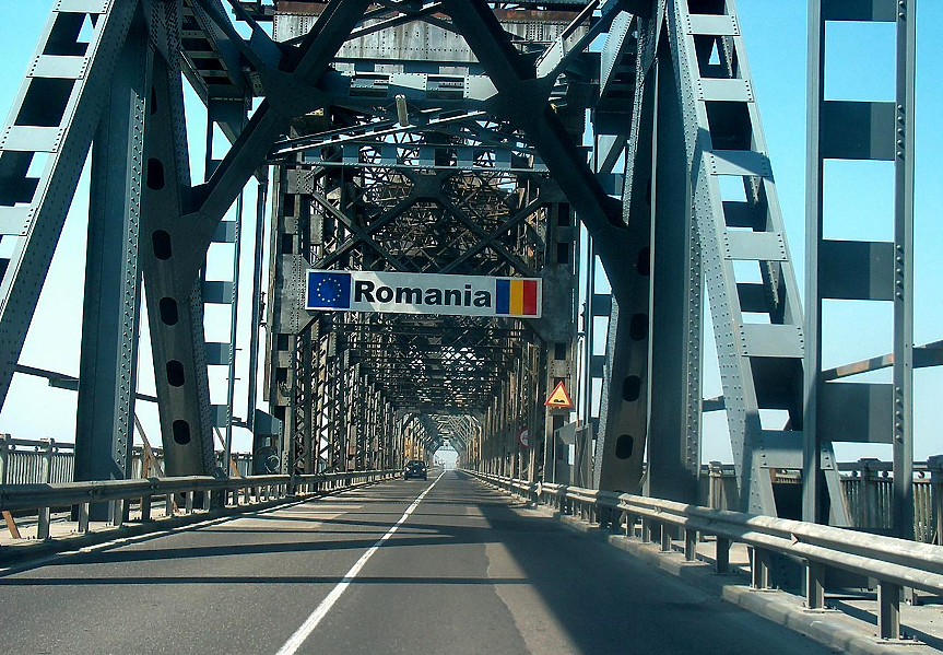 Първият мост между България и Румъния става на 69 години. Каква е неговата история?