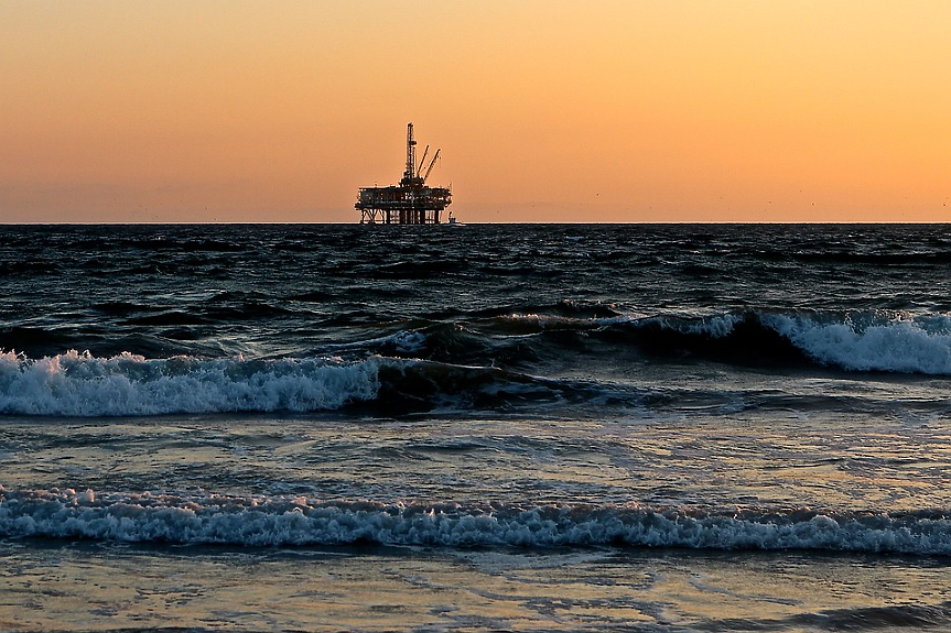Петролен гигант внедрява AI в проучването и добива на нефт