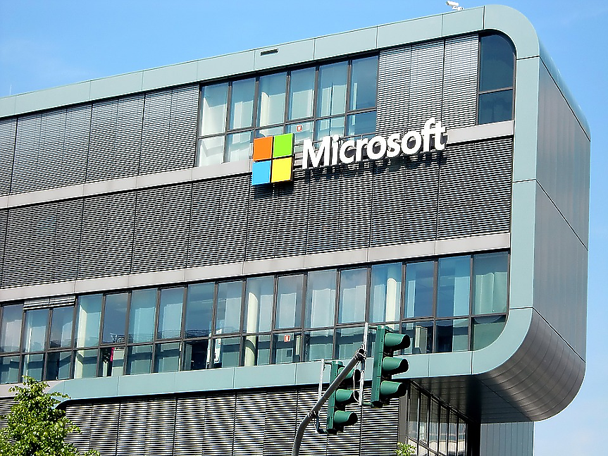 Пазарната капитализация на Microsoft достигна рекордните близо 2.6 трлн. долара