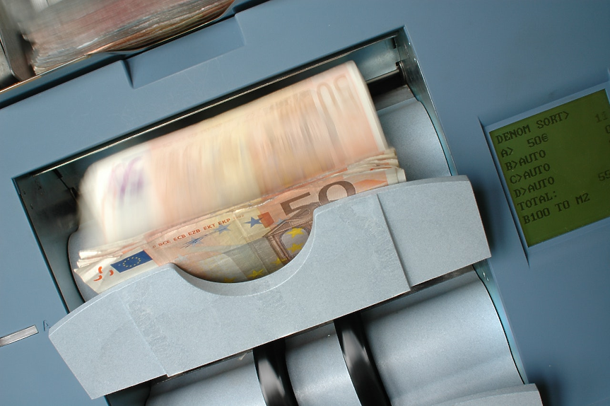 74.6% от домакинствата у нас без промяна в доходите за година