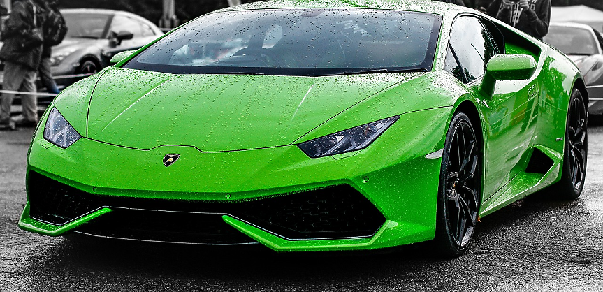 Lamborghini продаде последните си бензинови автомобили