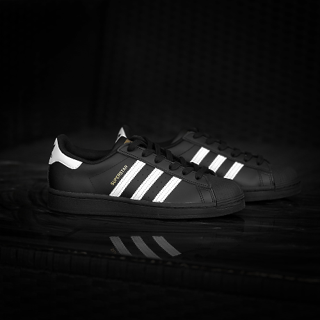 18.08.1949 г.: Основан е спортният гигант Adidas