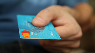 Mastercard забранява покупките на марихуана с дебитни карти