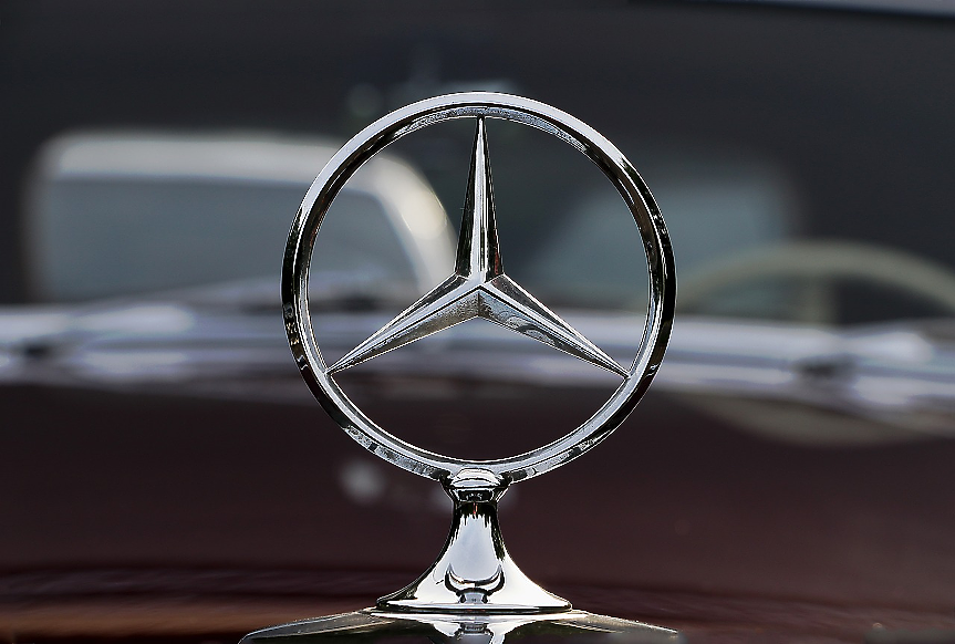 Mercedes с нови електромобили с по-добър пробег от всеки Tesla модел