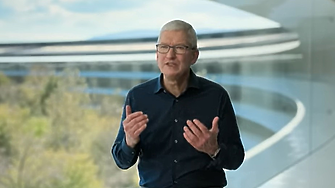 Тим Кук спечели $41 млн. от продажбата на акции на Apple
