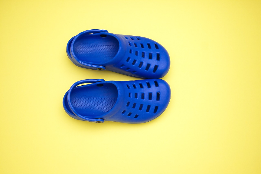 Crocs разбуни пазара с нова емблематична колаборация