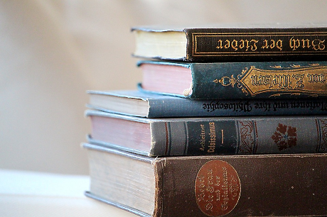 30.09.1452 г.: Излиза първата печатана книга в света