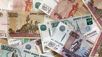 Руската рубла поскъпва. Защо?