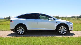 Ердоган помолил Мъск да построи завод на Tesla в Турция