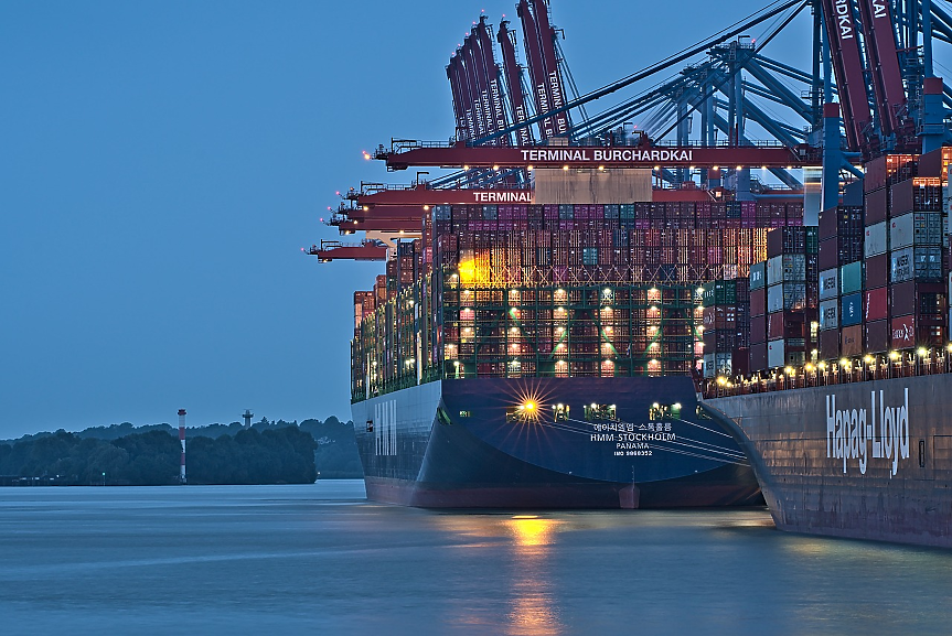 Корабният гигант Hapag-Lloyd откри два офиса в България