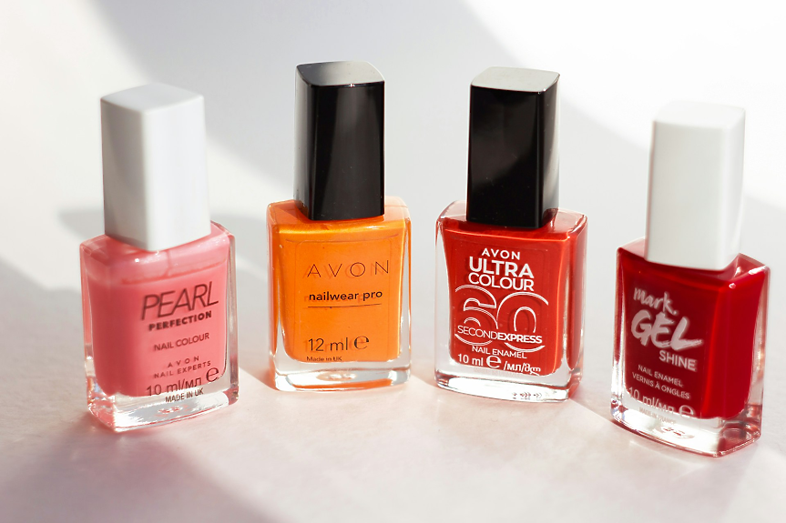 Avon променя бизнес стратегията, ще открива магазини