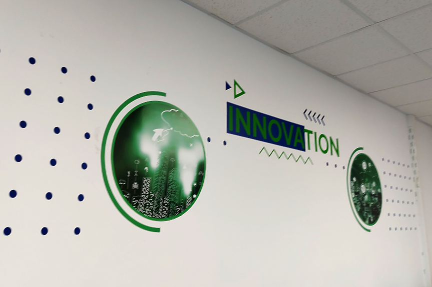 dbr.bg-image