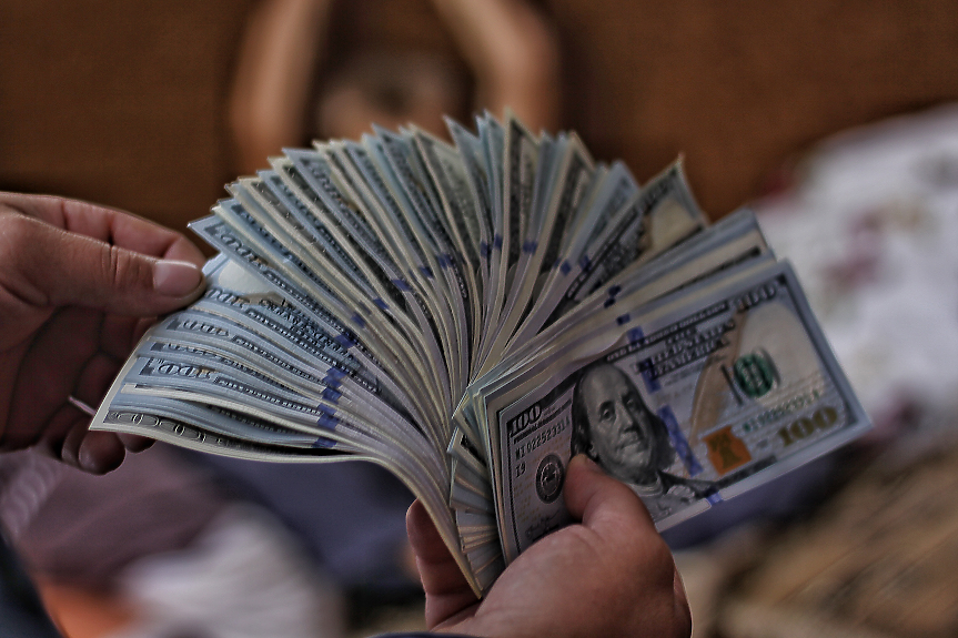 Мъж остави $10 хил. бакшиш за сметка от $32