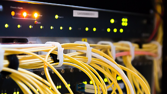 Hewlett Packard близо до придобиването на Juniper Networks за $13 млрд.