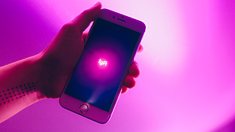 Акциите на Lyft поскъпнаха рязко заради правописна грешка в отчета