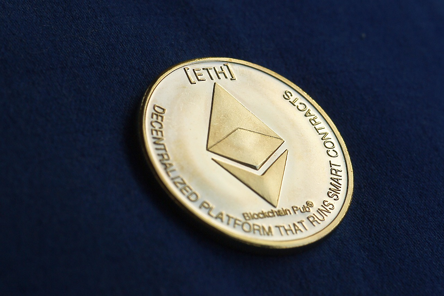 Етерът остава заложник на предложенията за спот ETF-и
