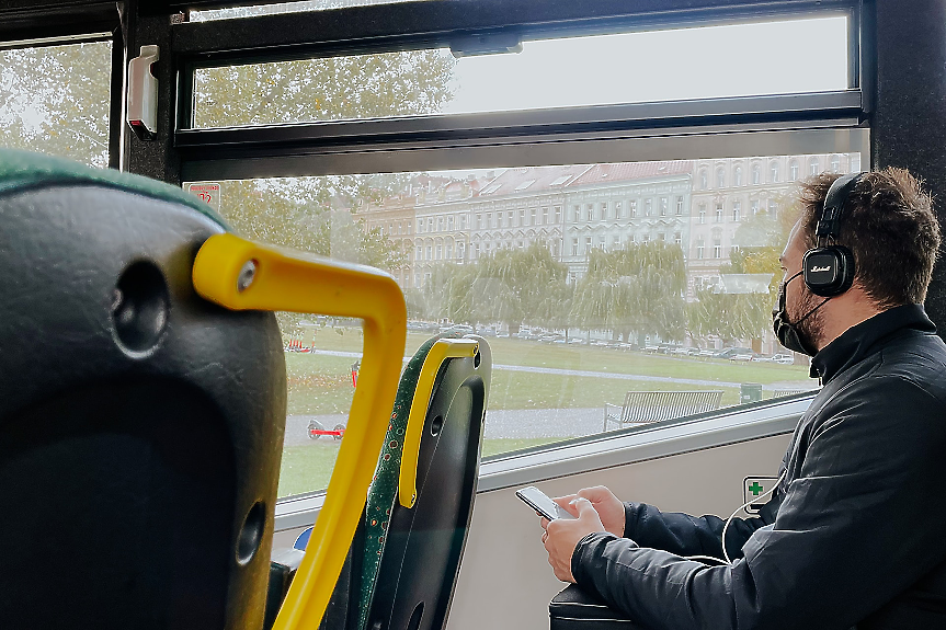 Сезонна работа в чужбина: Как да разпознаем измамните предложения?