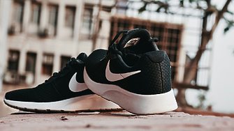 Акциите на Nike с най-голямото си понижение в историята 
