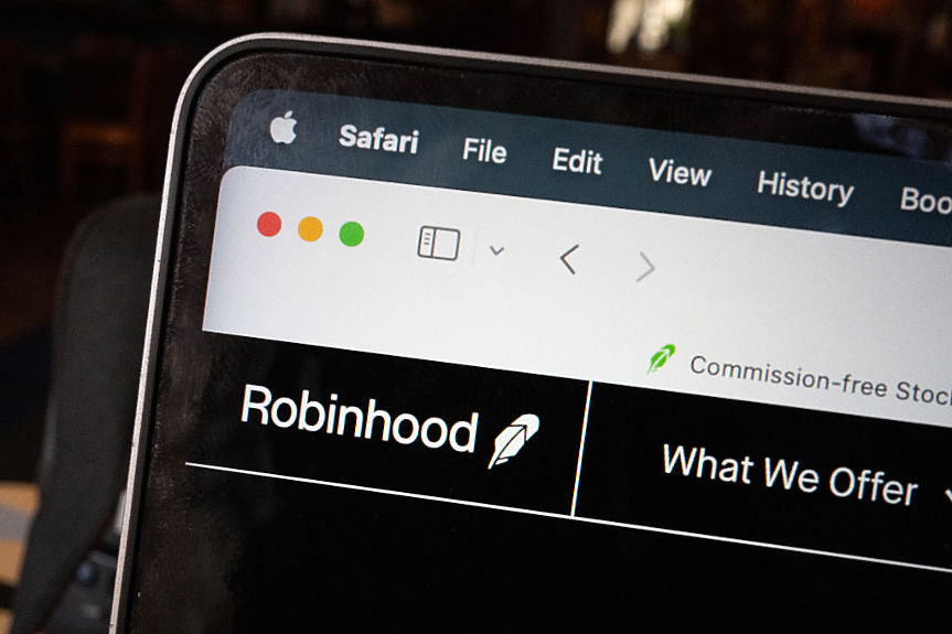 Robinhood навлиза в сферата на AI с придобиването на Pluto Capital