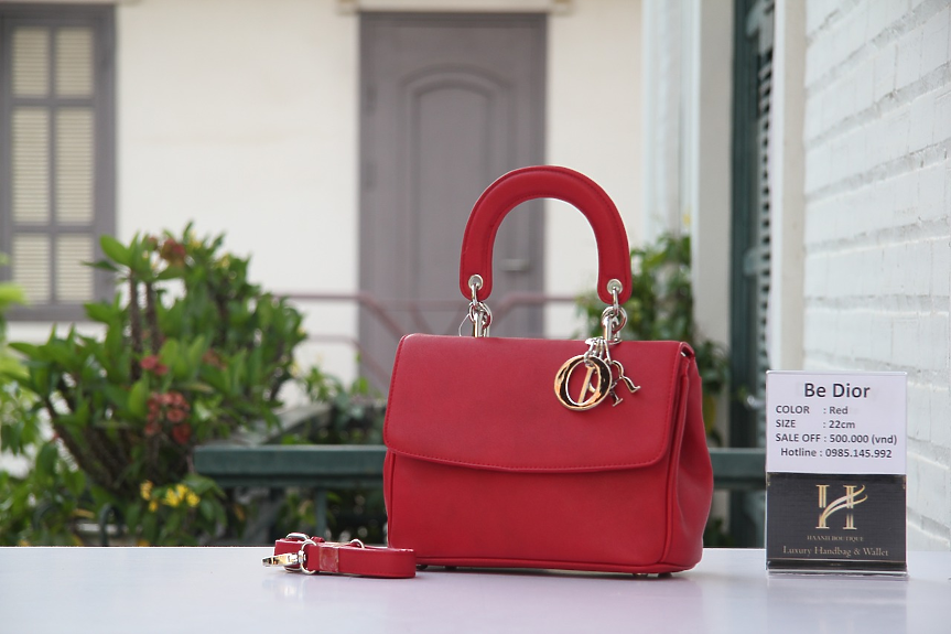 Колко струва производството на чанта Dior, която се продава за $2 800?