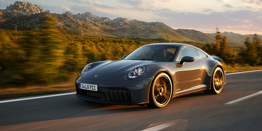 Porsche представи първия хибриден модел 911. Колко струва?