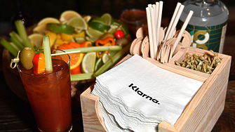 Преди IPO-то: Klarna конкурира банките с персонална сметка и кешбек продукт