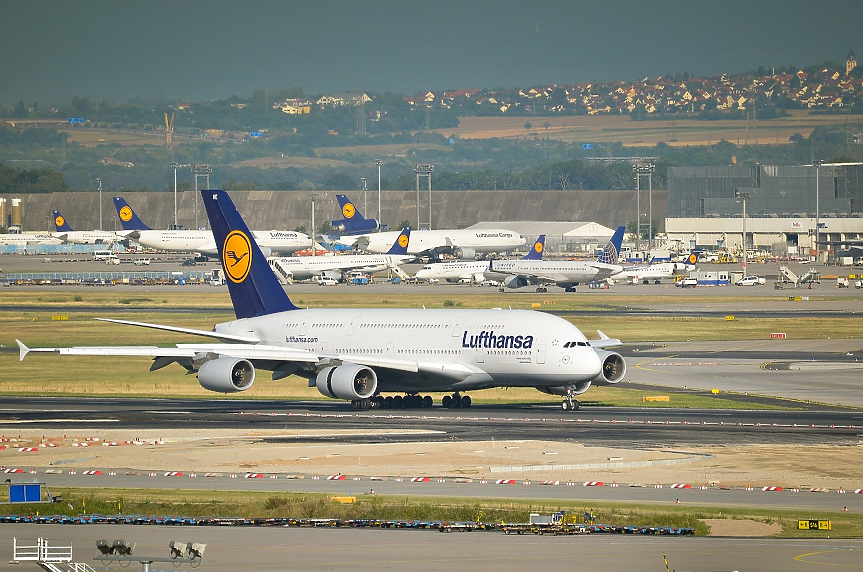 Lufthansa: Вече няма да продаваме парфюми и цигари на борда