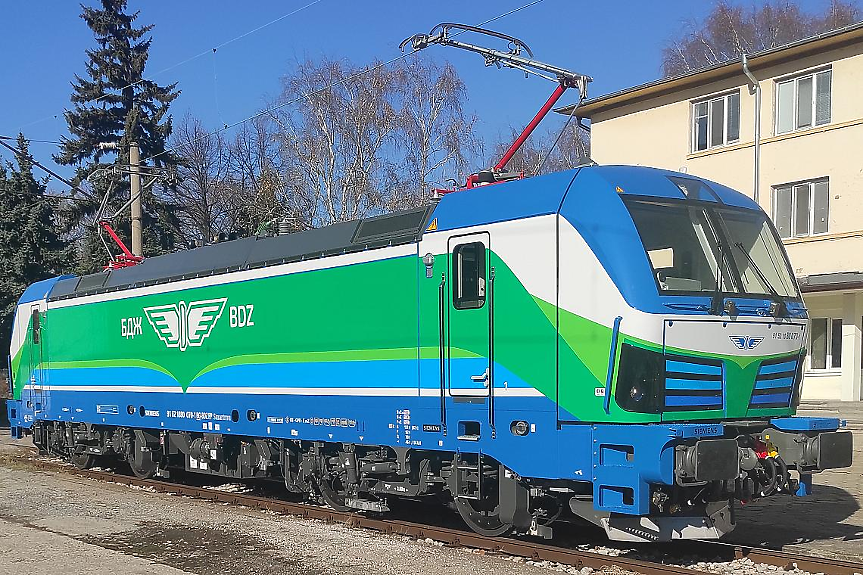 Първите три локомотива Смартрон пуска БДЖ