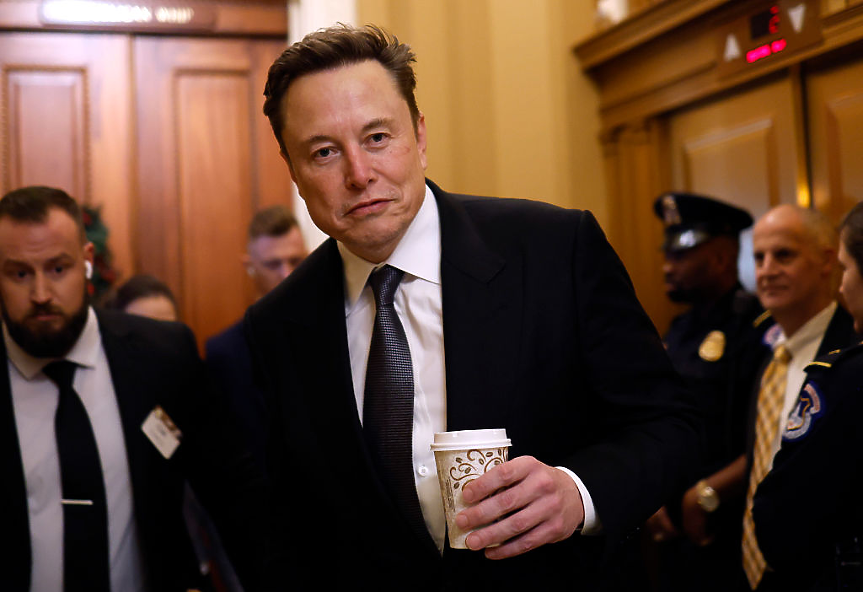 Мъск ще намали ролята си в администрацията на Тръмп, за да стабилизира Tesla