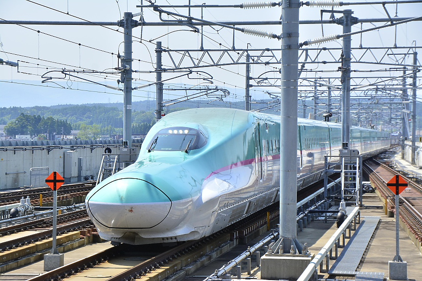 Целувката Shinkansen: Едно от най-любопитните съкровища на Япония