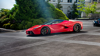 Ferrari повишава цените на част от моделите си