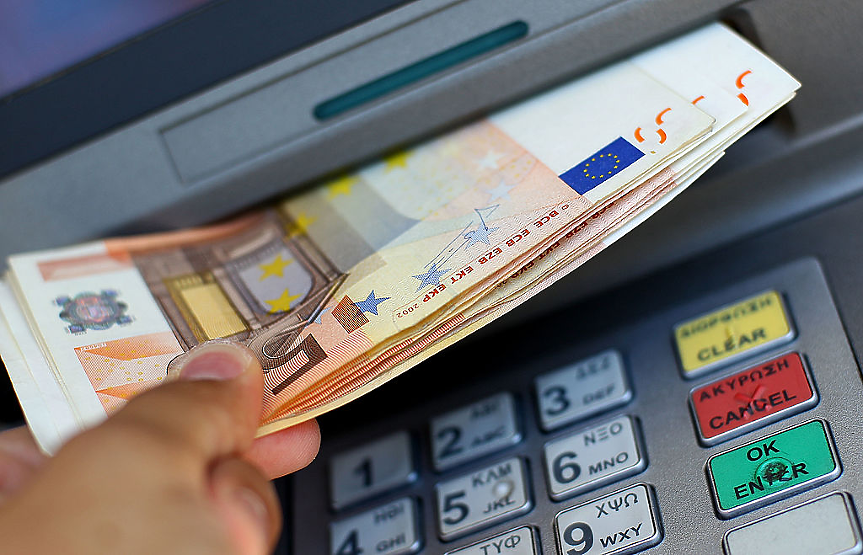 Кредитите на домакинствата гонят 50 млрд. лв.